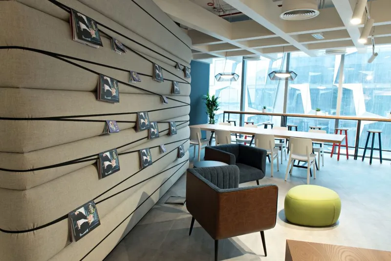 Spacestor  Workspace of the Week - Mojeh, Dubai